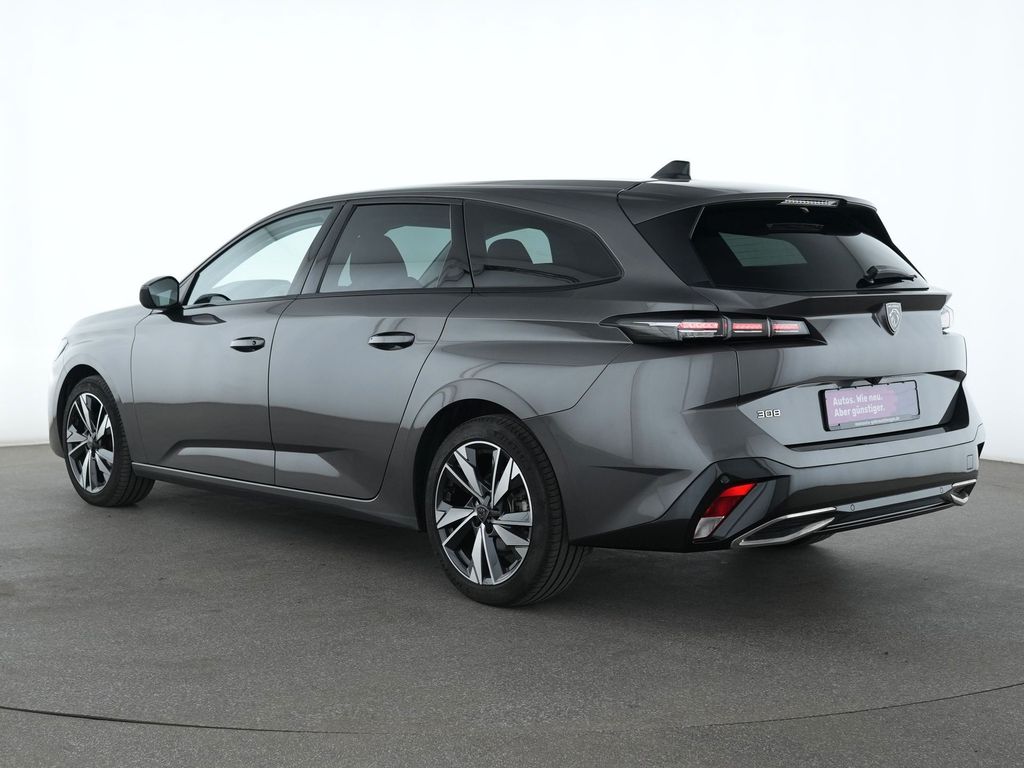 Peugeot 308 2022 г. Серый, пробег 38658 км
