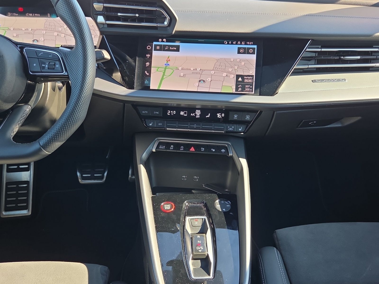 Audi S3 2025 г. Чёрный, пробег 19950 км