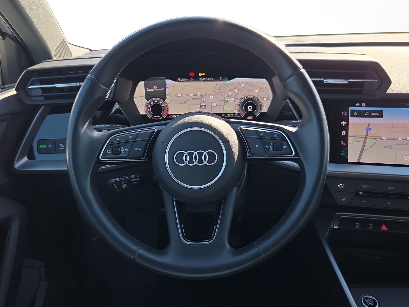 Audi A3 2023 г. Белый, пробег 27350 км