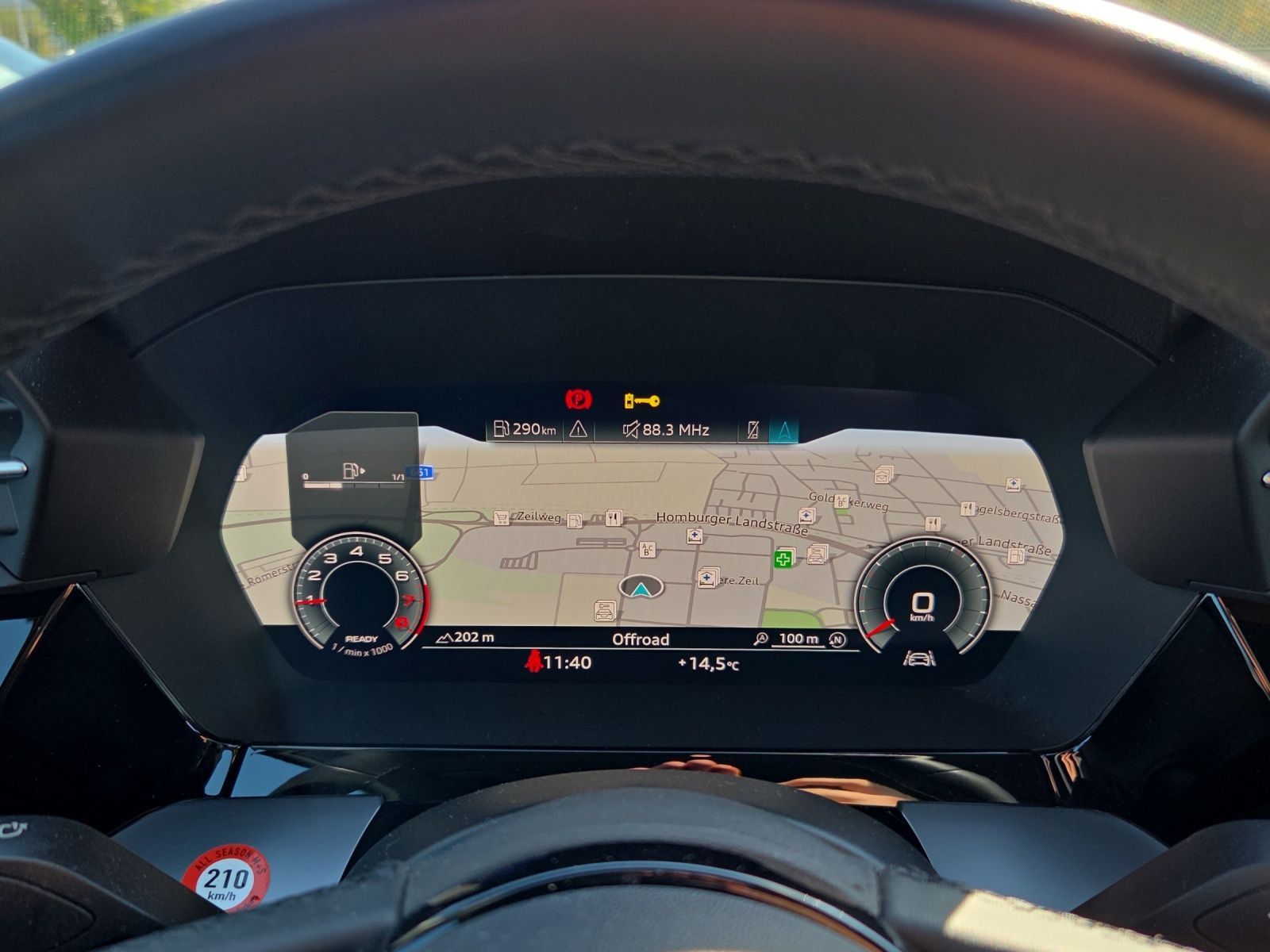 Audi A3 2023 г. Белый, пробег 27350 км