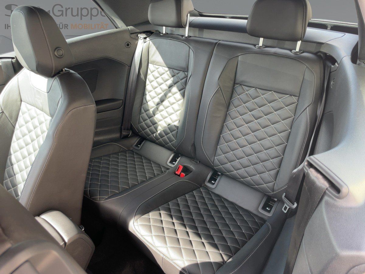 Volkswagen T-Roc 2023 г. Белый, пробег 53050 км