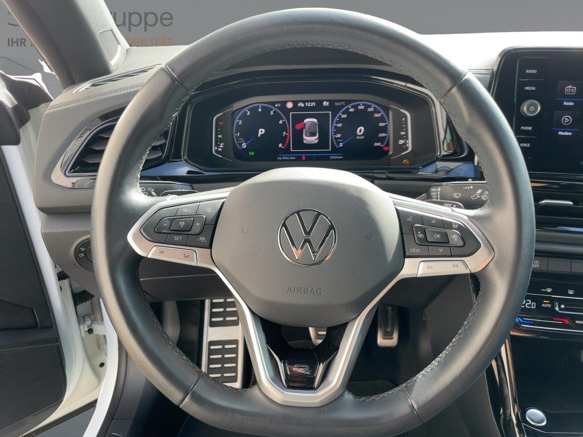 Volkswagen T-Roc 2023 г. Белый, пробег 53050 км