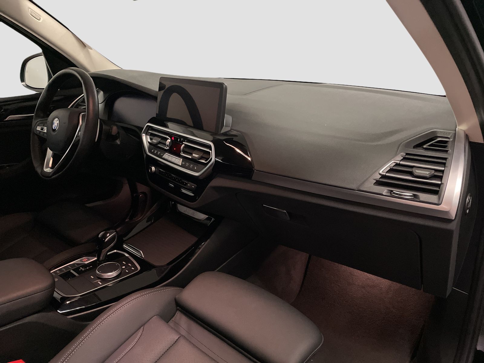 BMW X3 2023 г. Чёрный, пробег 49268 км