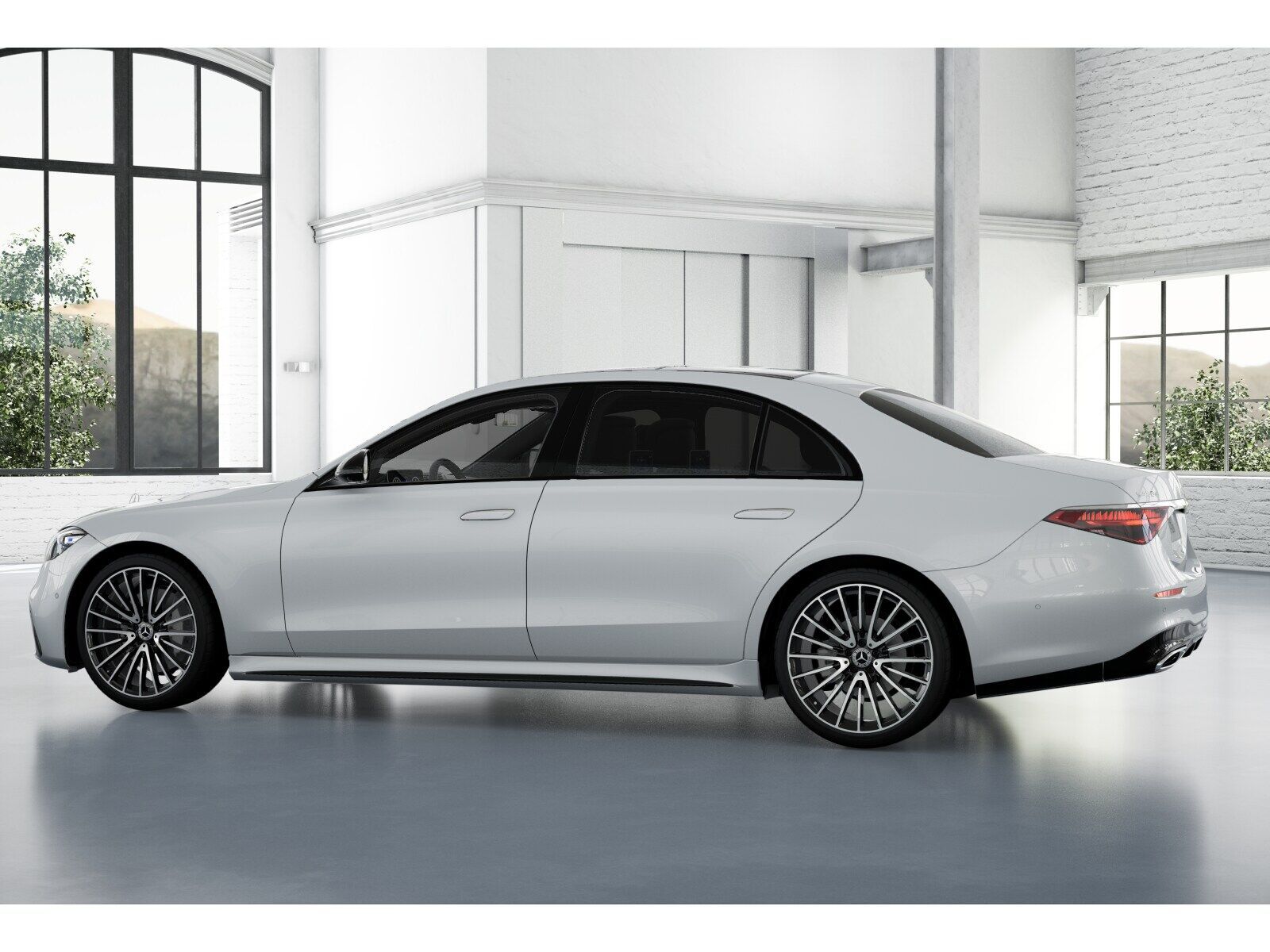 Mercedes-Benz S 450 2024 г. Белый, пробег 53931 км