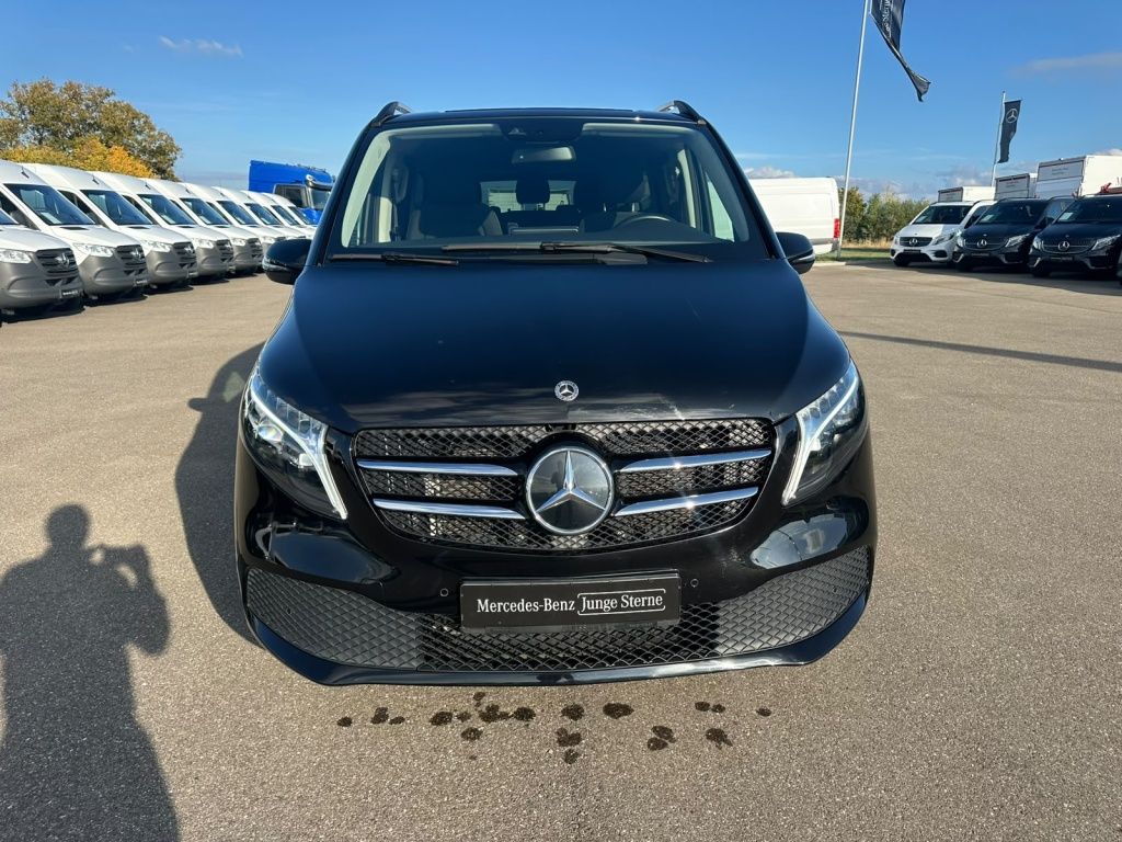 Mercedes-Benz V 250 2023 г. Чёрный, пробег 48967 км