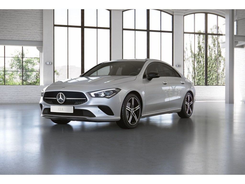 Mercedes-Benz CLA 200 2023 г. Белый, пробег 57330 км