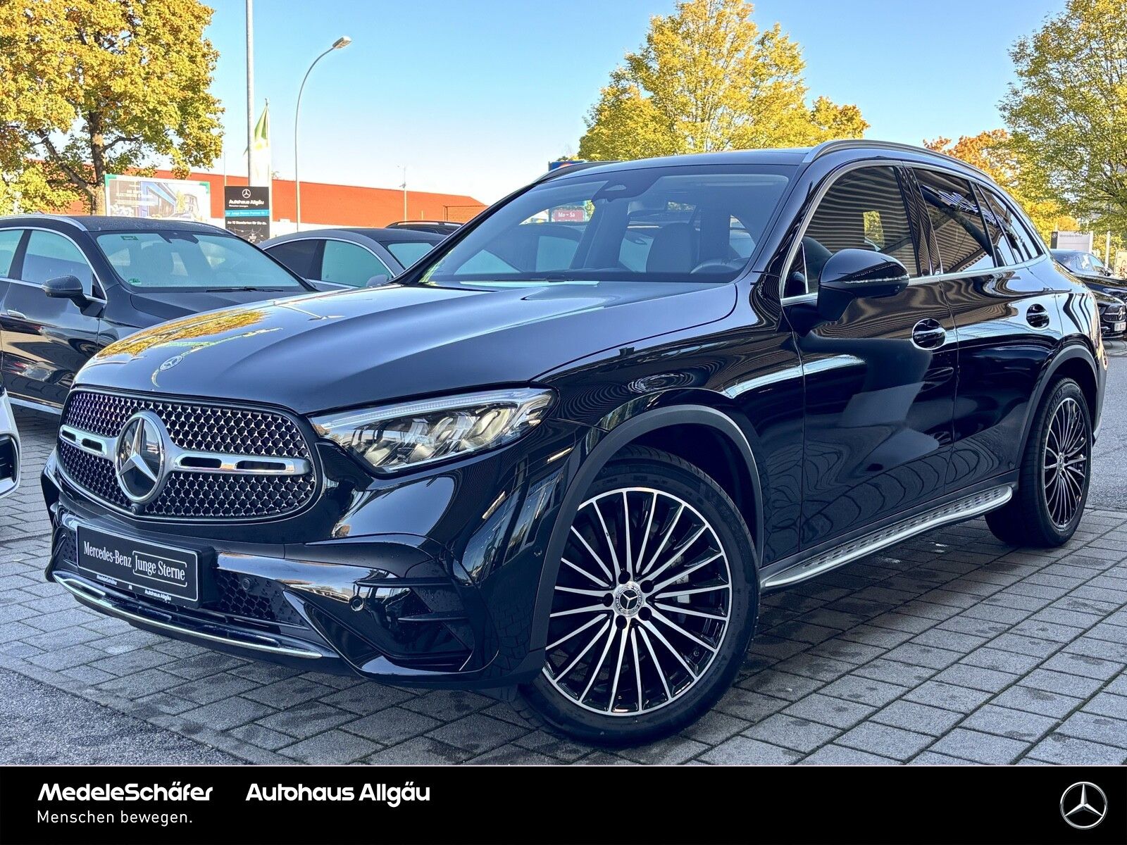 Mercedes-Benz GLC 300 2025 г. Чёрный, пробег 10574 км