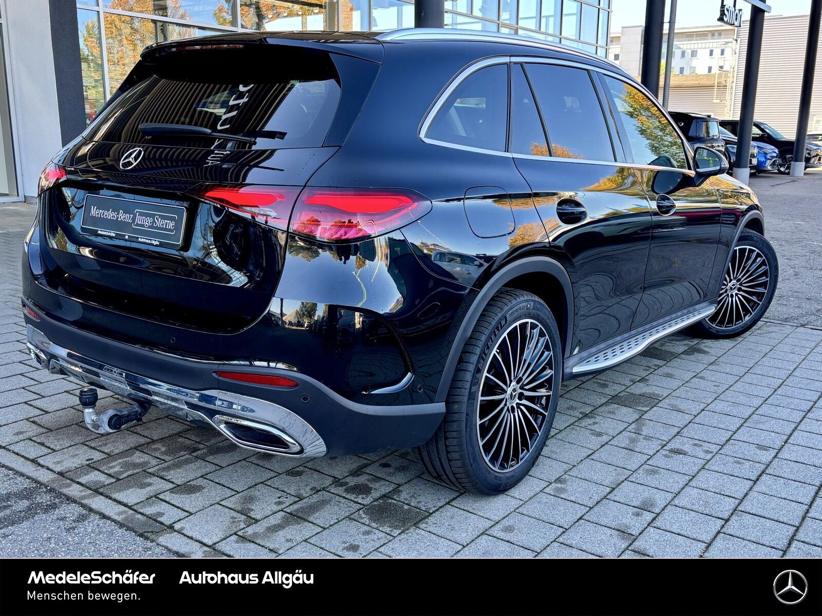 Mercedes-Benz GLC 300 2025 г. Чёрный, пробег 10574 км