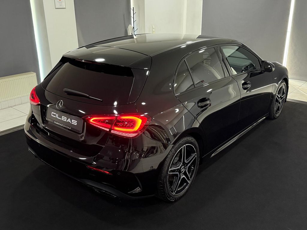 Mercedes-Benz A 180 2022 г. Чёрный, пробег 40503 км