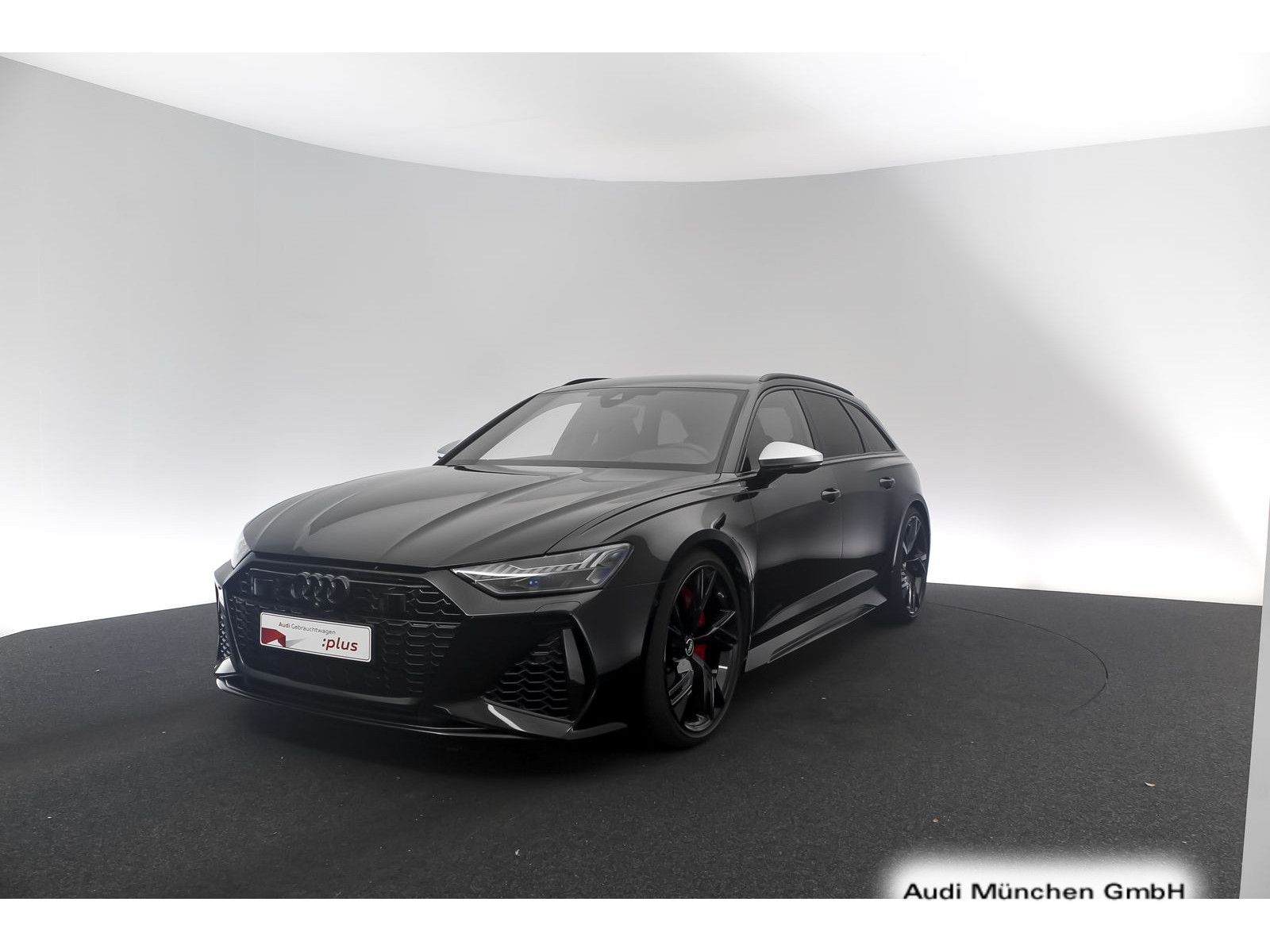 Audi RS6 2024 г. Чёрный, пробег 30246 км