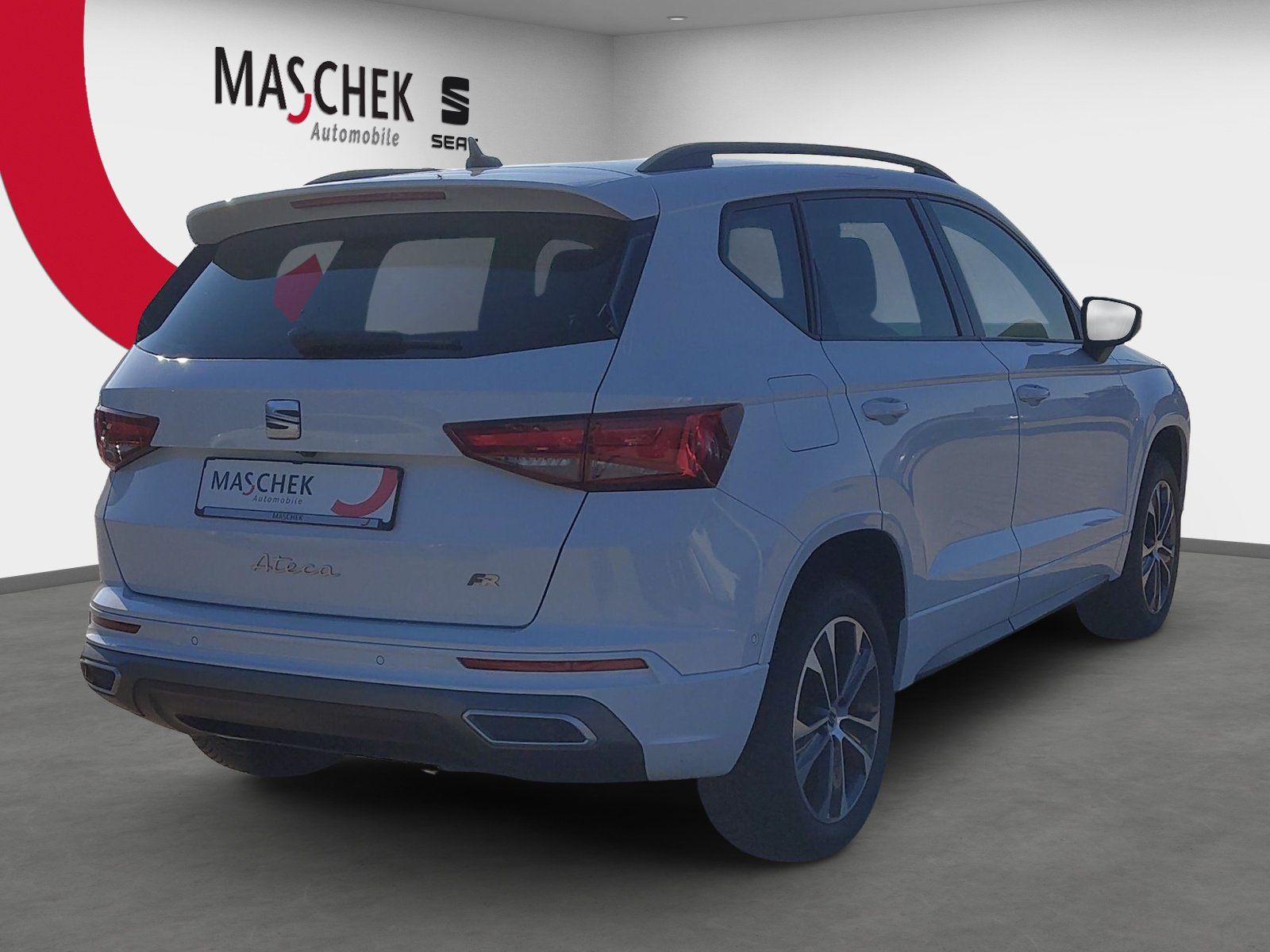 SEAT Ateca 2023 г. Белый, пробег 54100 км