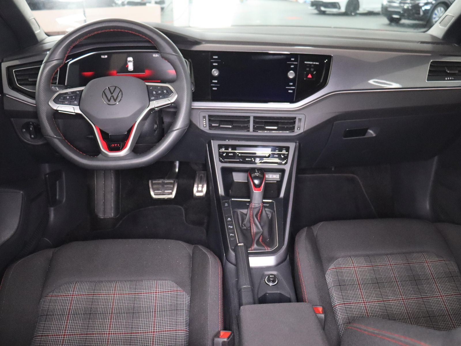 Volkswagen Polo 2025 г. Серый, пробег 30114 км