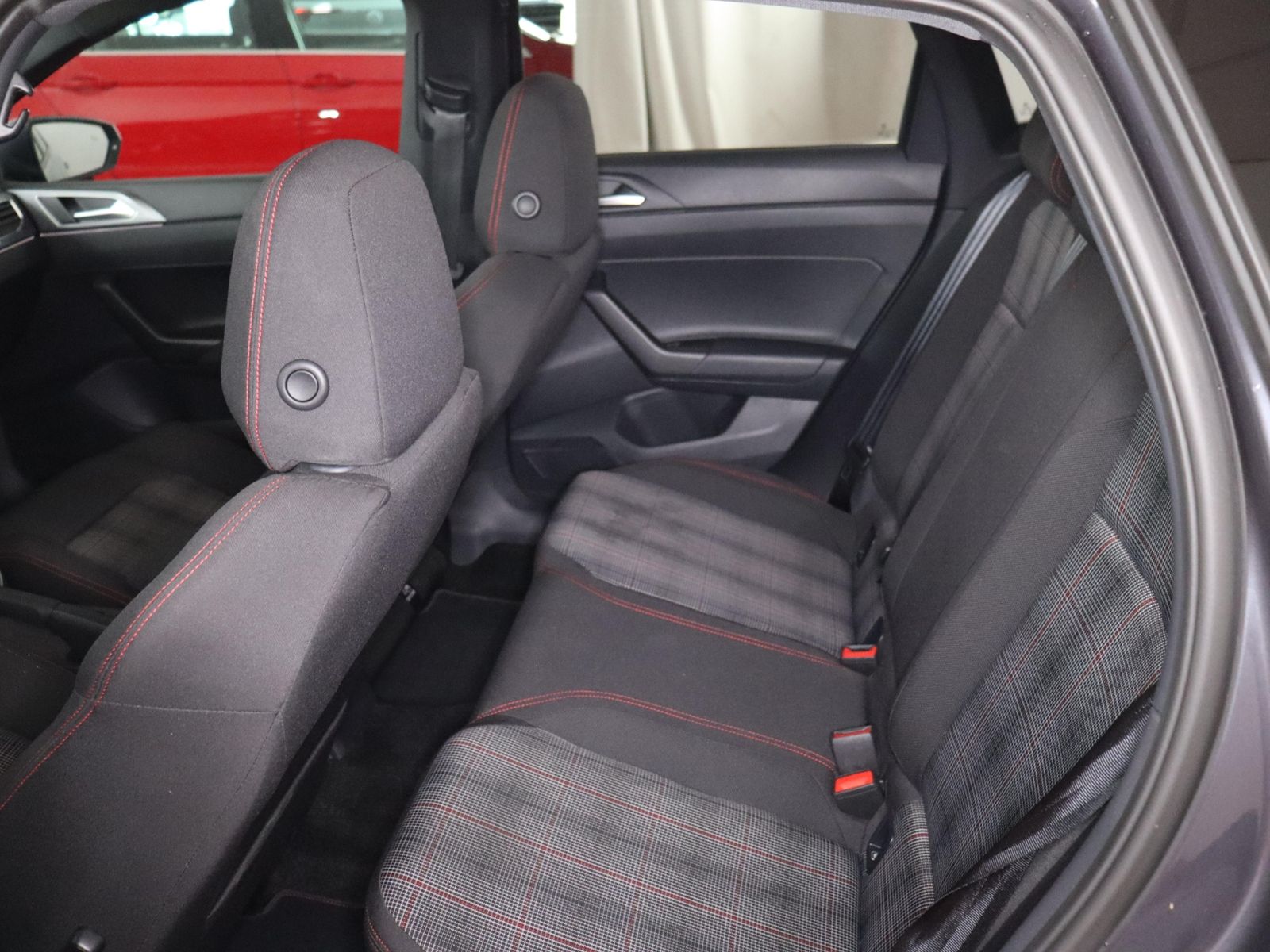 Volkswagen Polo 2025 г. Серый, пробег 30114 км