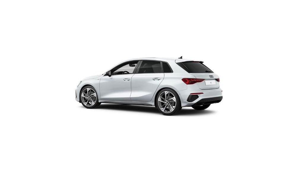 Audi A3 2023 г. Белый, пробег 39436 км