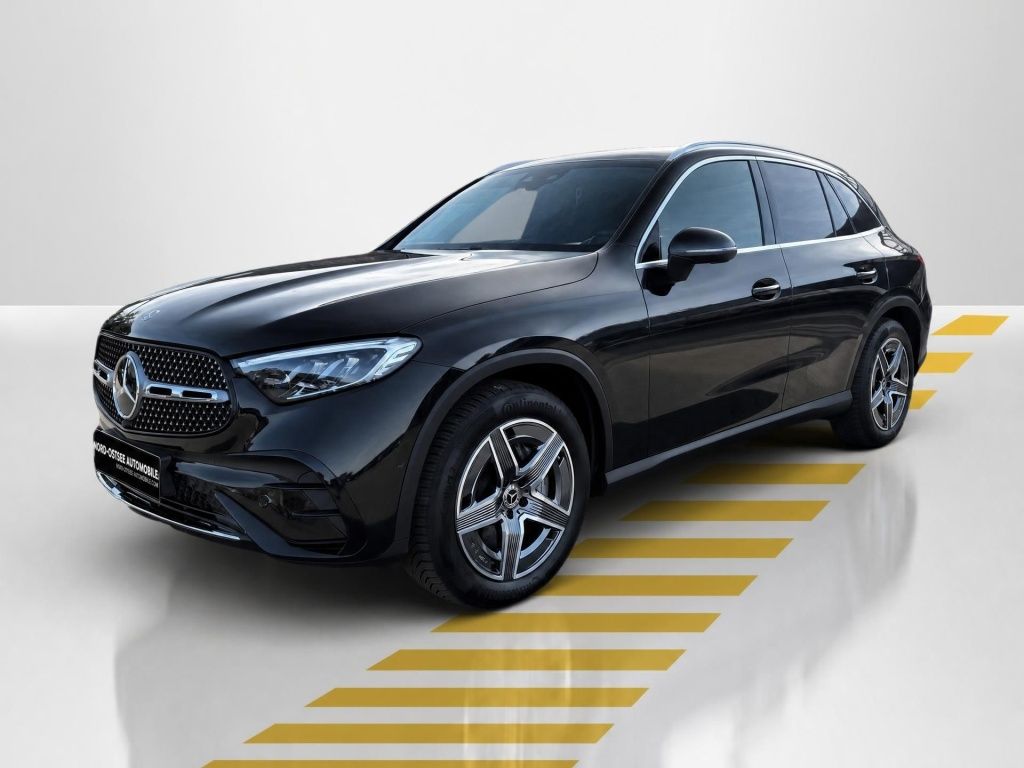 Mercedes-Benz GLC 300 2025 г. Чёрный, пробег 9405 км