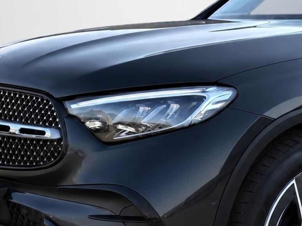 Mercedes-Benz GLC 300 2025 г. Серый, пробег 17719 км