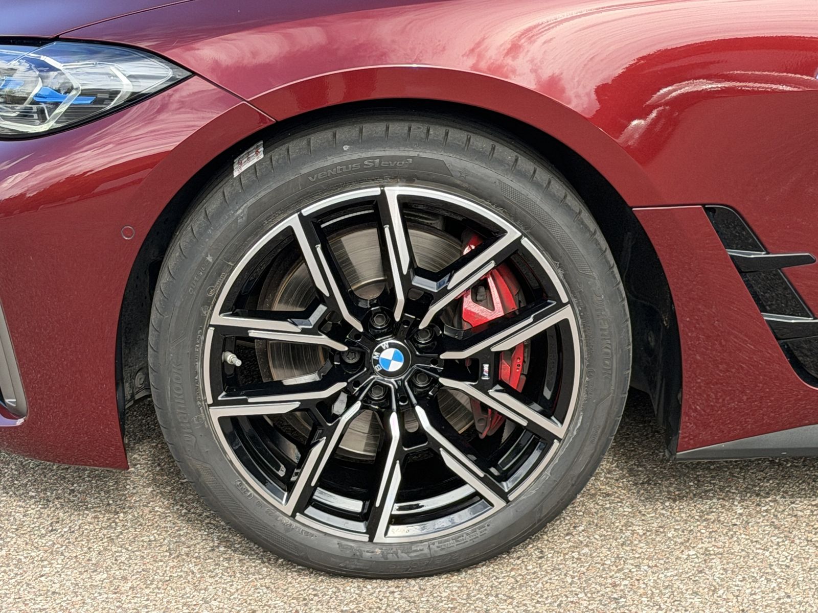 BMW M440 2022 г. Красный, пробег 37850 км