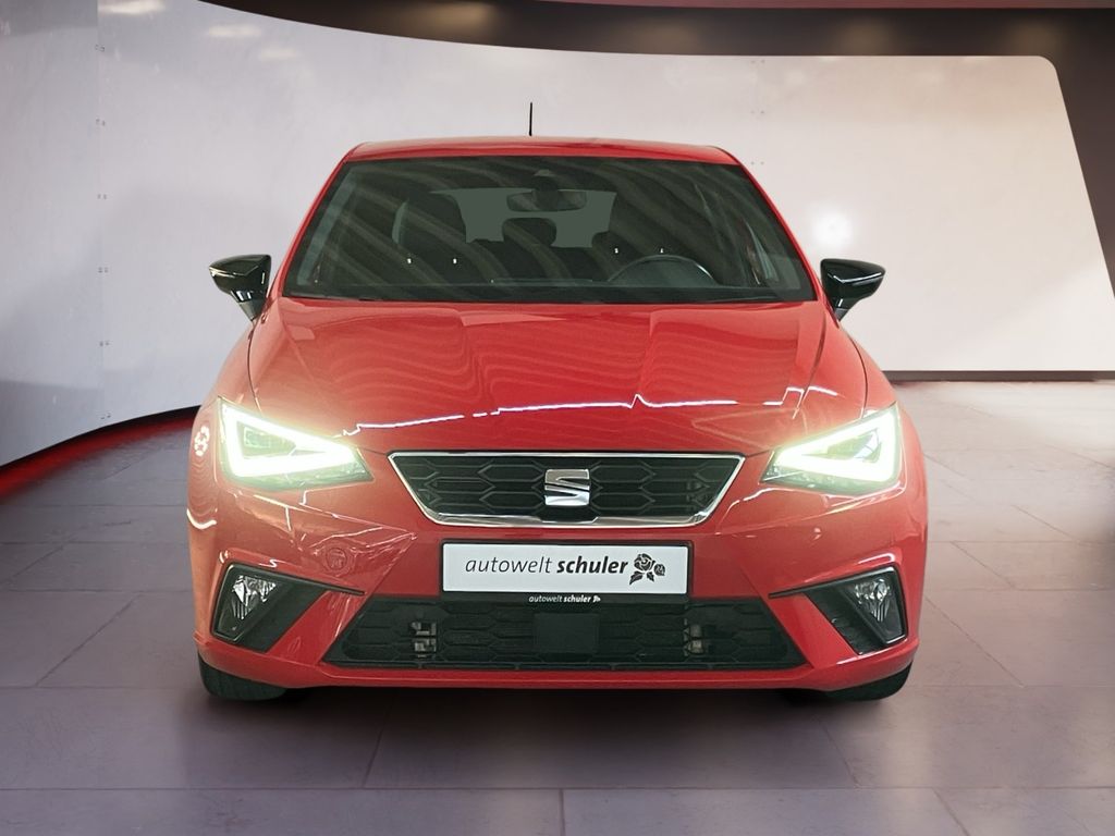 SEAT Ibiza 2022 г. Красный, пробег 48700 км