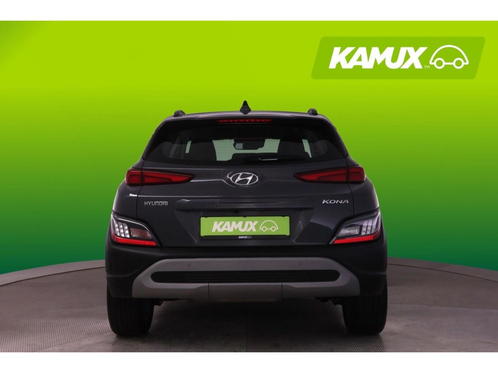 Hyundai Kona 2023 г. Серый, пробег 43502 км