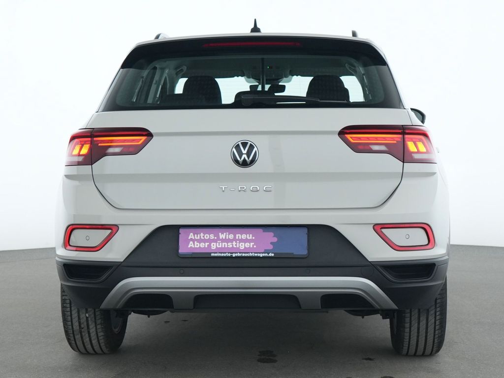Volkswagen T-Roc 2022 г. Серый, пробег 40103 км
