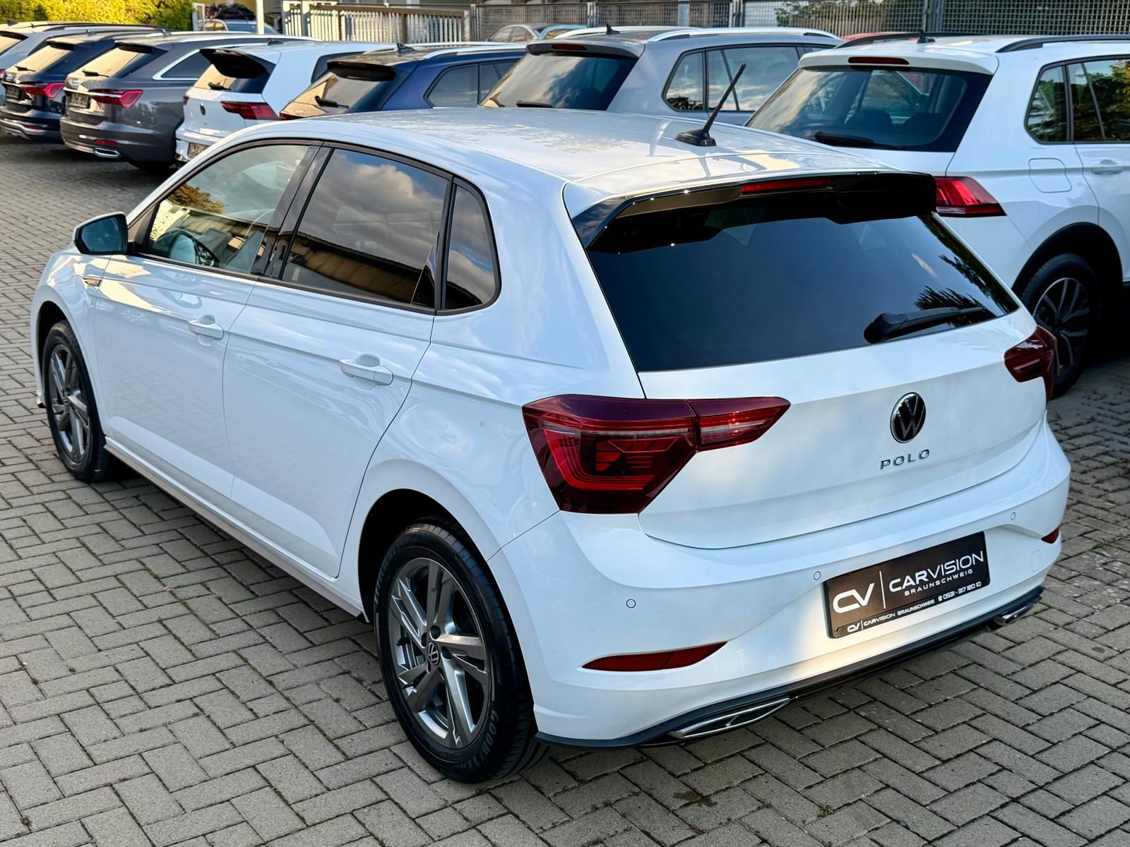 Volkswagen Polo 2022 г. Белый, пробег 57235 км
