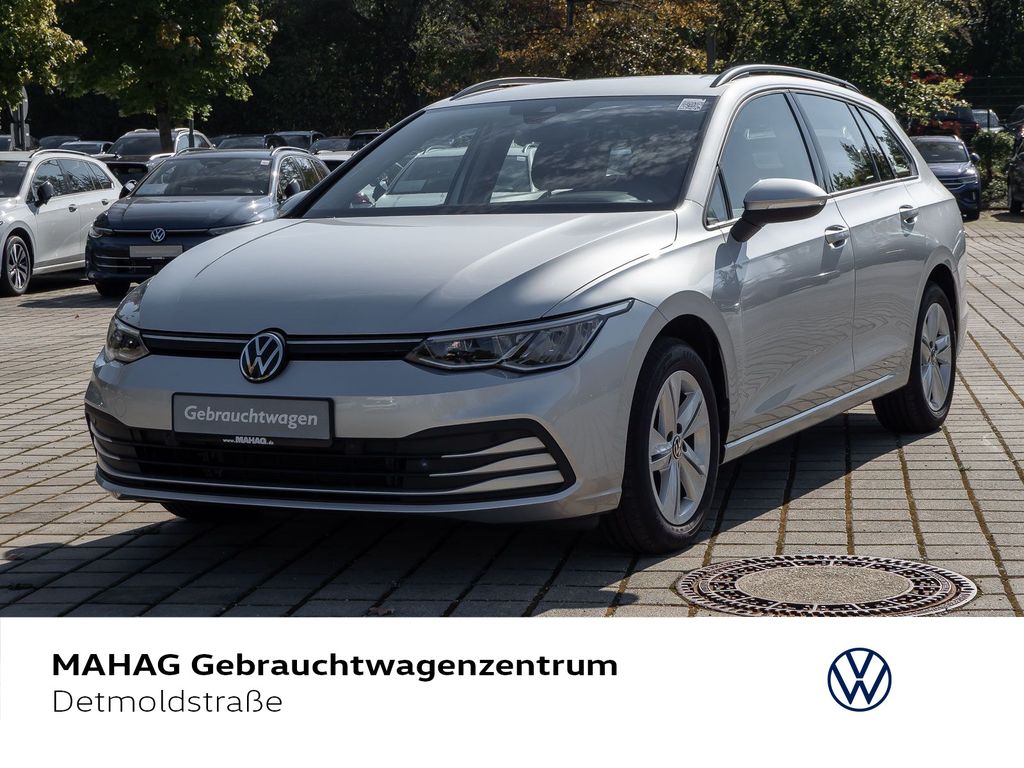 Volkswagen Golf 2023 г. Серебристый, пробег 55626 км