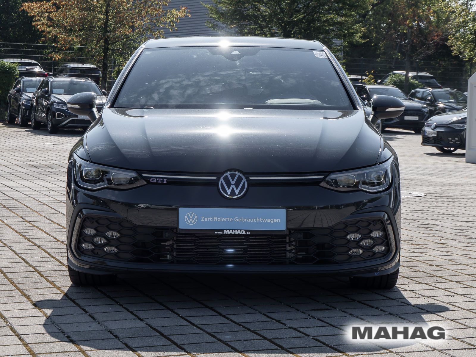 Volkswagen Golf 2023 г. Серый, пробег 31933 км