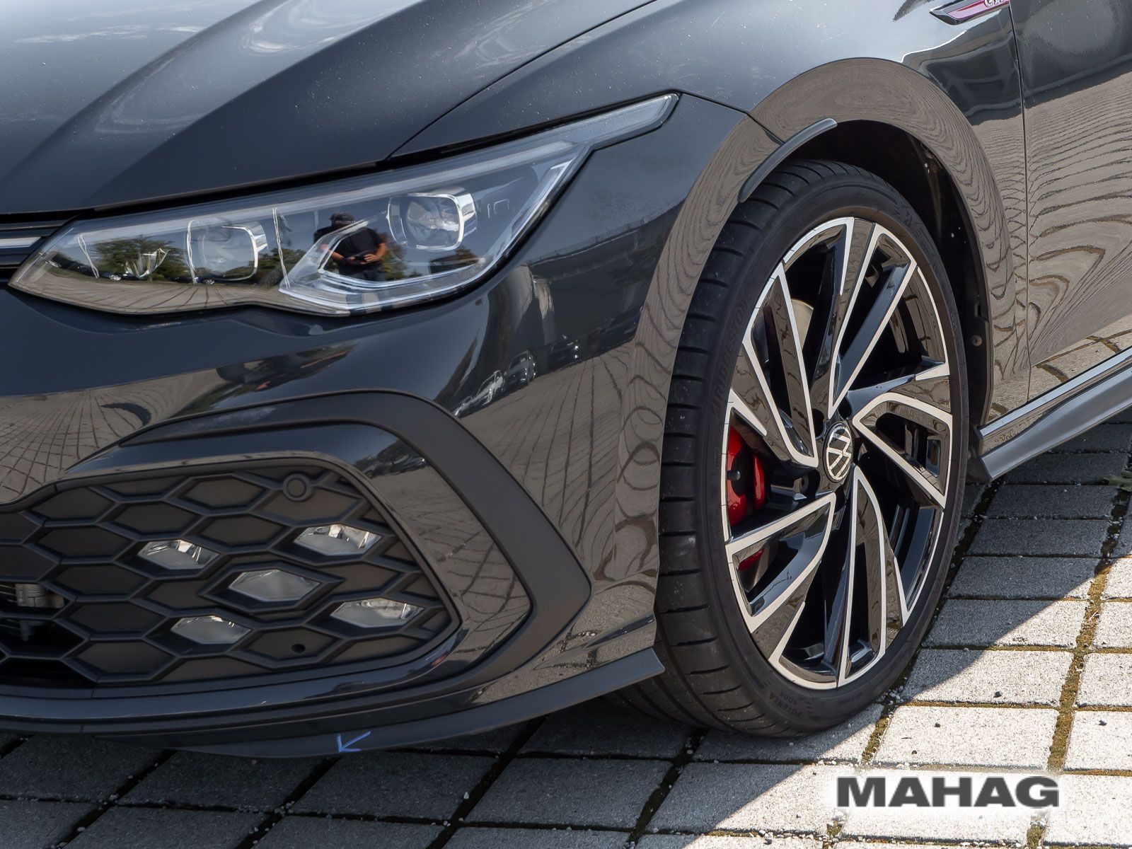 Volkswagen Golf 2023 г. Серый, пробег 31933 км