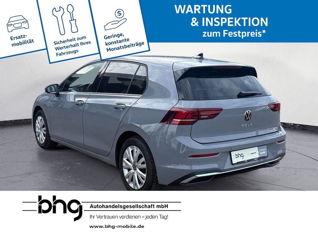 Volkswagen Golf 2024 г. Серый, пробег 26038 км