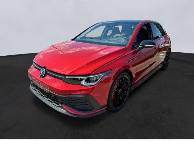 Volkswagen Golf 2023 г. Красный, пробег 44383 км