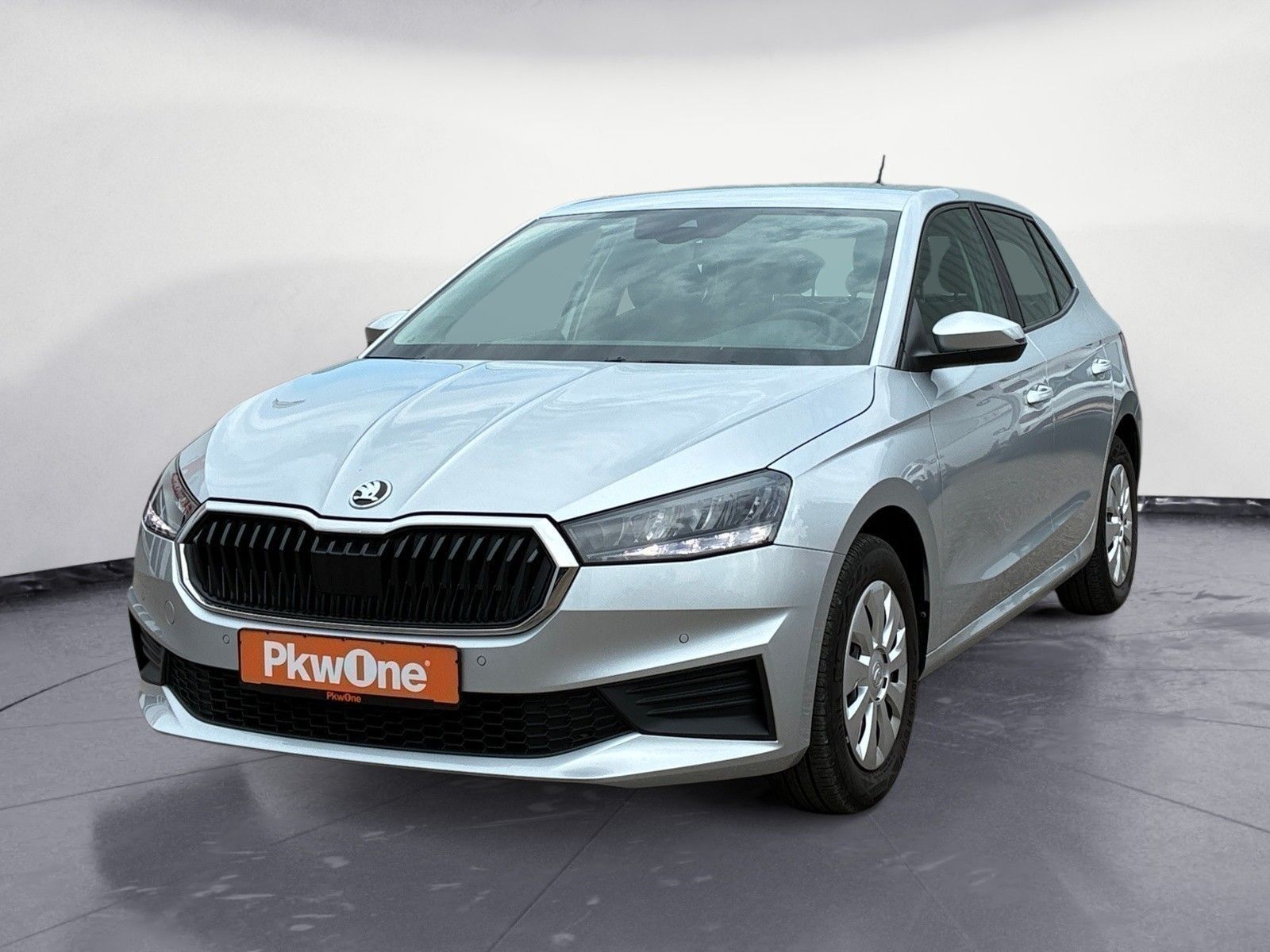 Skoda Fabia 2022 г. Серебристый, пробег 46250 км