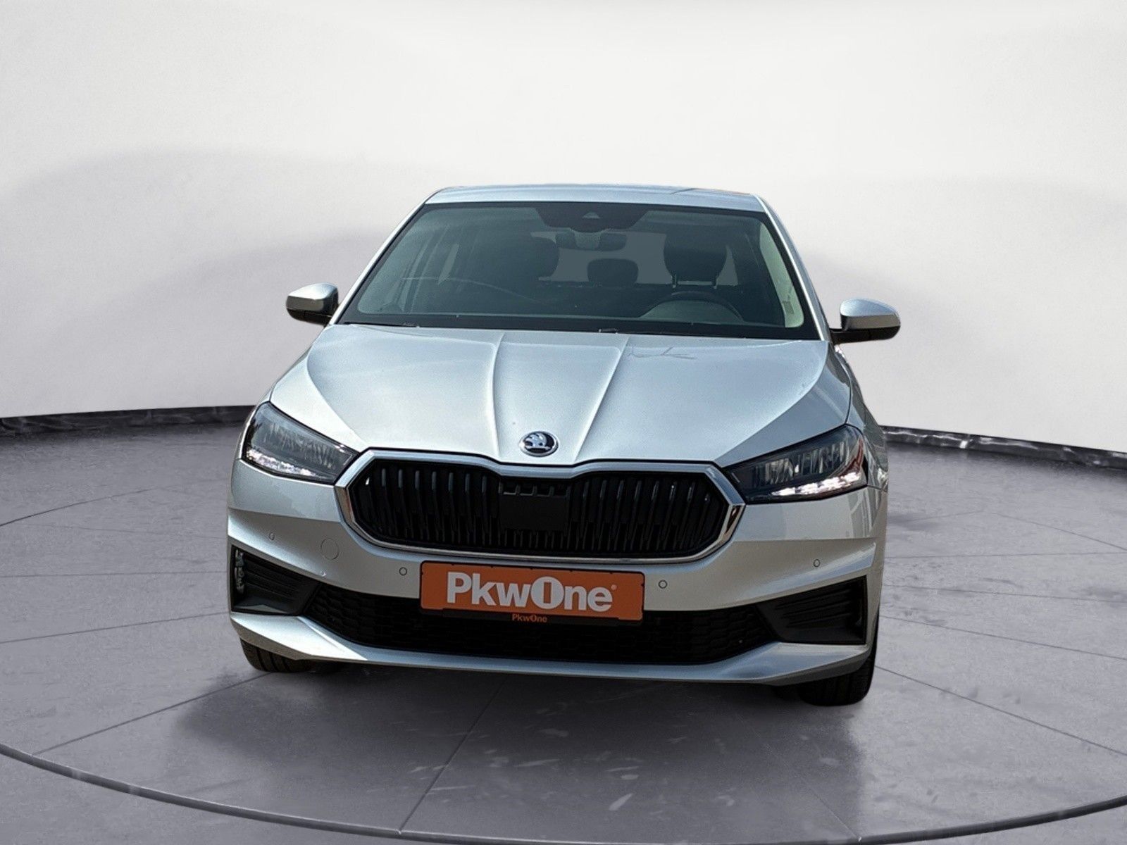 Skoda Fabia 2022 г. Серебристый, пробег 46250 км