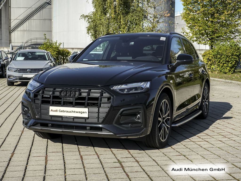 Audi Q5 2023 г. Чёрный, пробег 52990 км