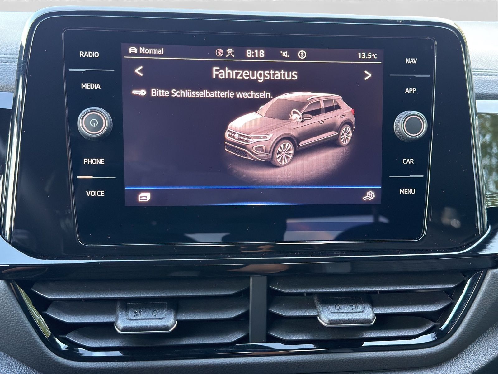 Volkswagen T-Roc 2024 г. Серый, пробег 37640 км