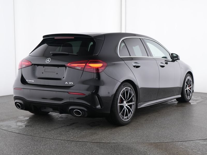 Mercedes-Benz A 35 AMG 2025 г. Чёрный, пробег 17973 км