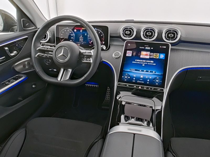 Mercedes-Benz C 200 2025 г. Чёрный, пробег 17187 км
