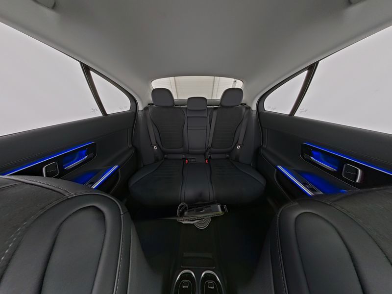 Mercedes-Benz C 200 2025 г. Чёрный, пробег 17187 км