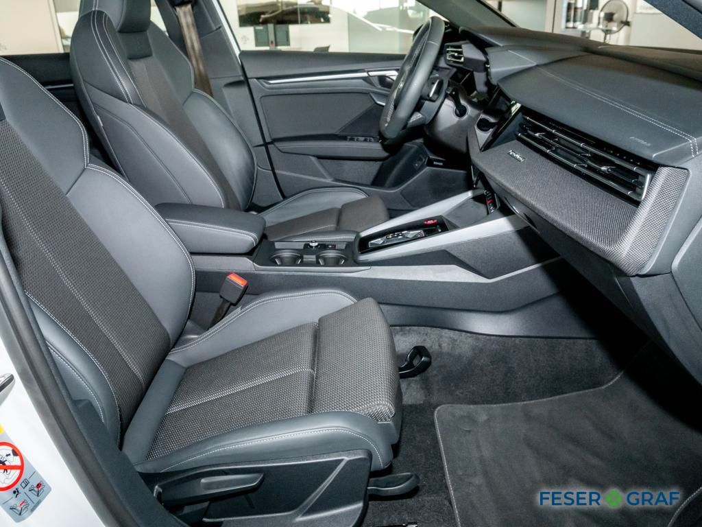 Audi S3 2025 г. Белый, пробег 18710 км