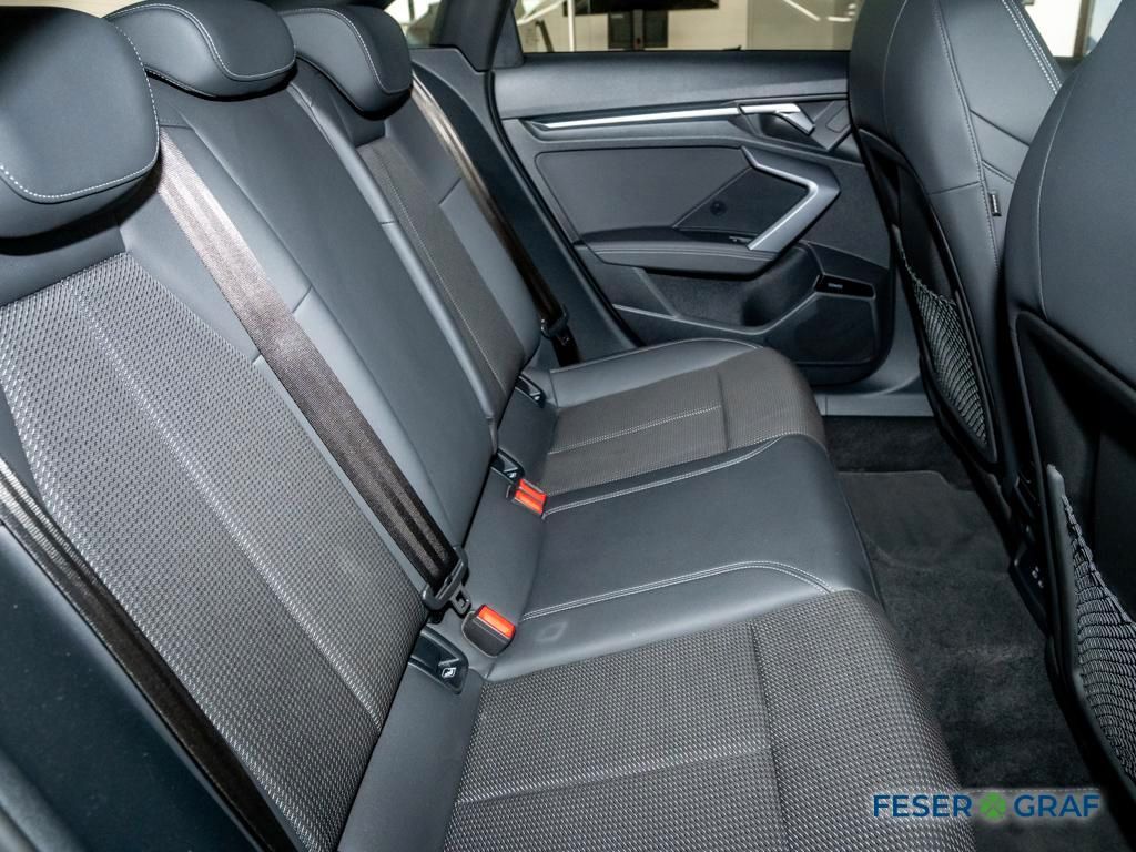 Audi S3 2025 г. Белый, пробег 18710 км