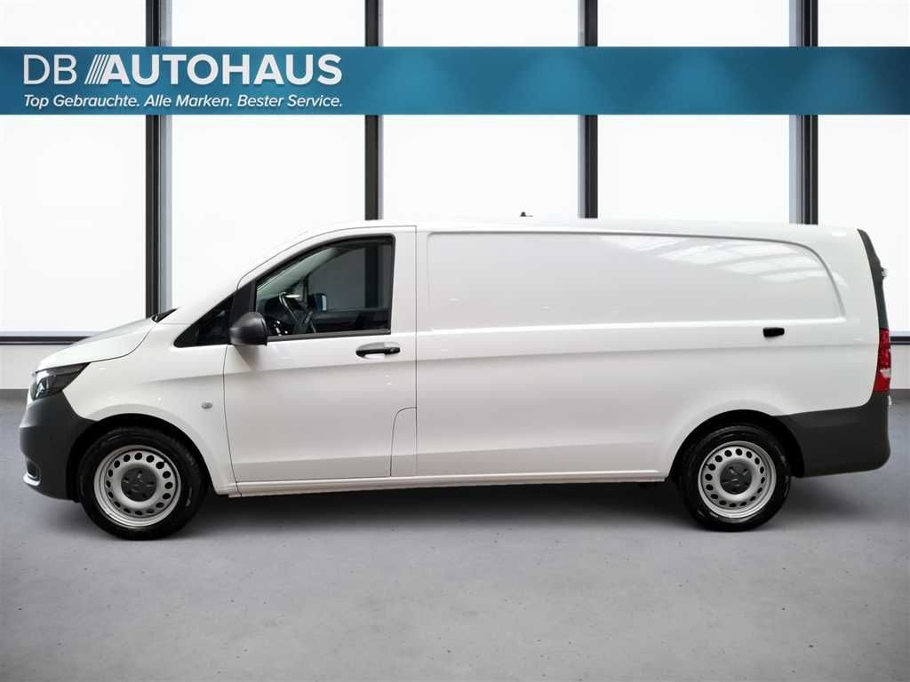 Mercedes-Benz Vito 2023 г. Белый, пробег 39805 км