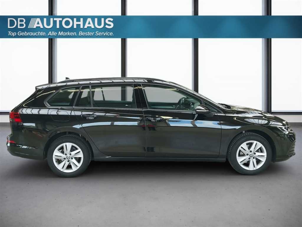 Volkswagen Golf 2024 г. Чёрный, пробег 52880 км