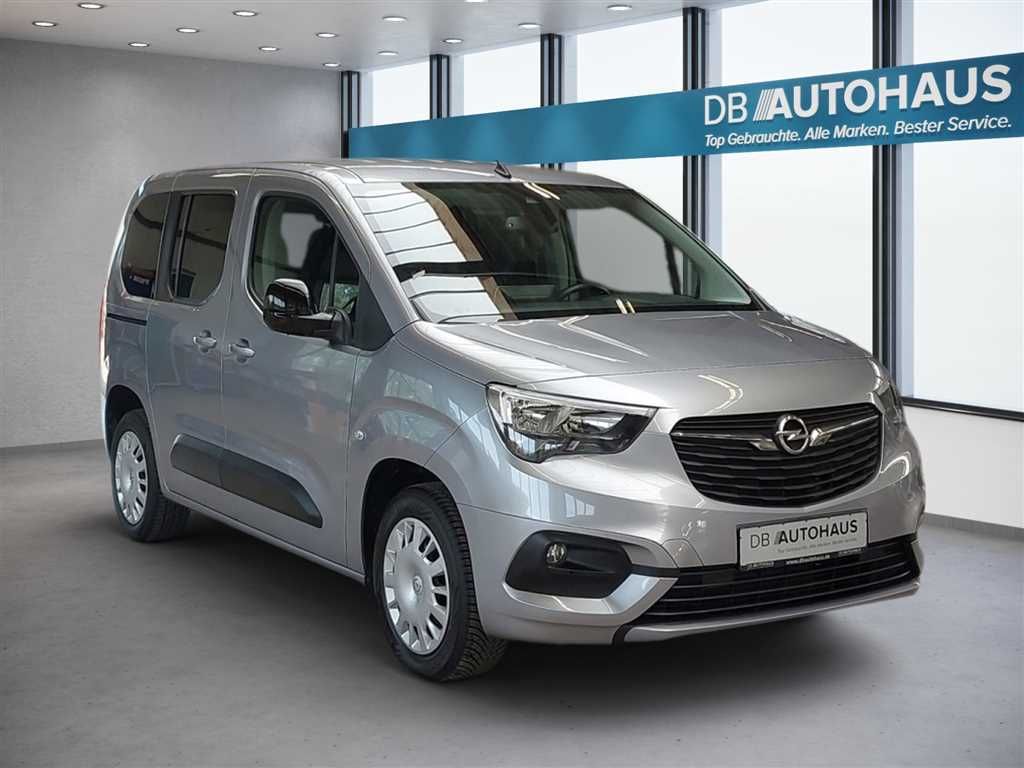 Opel COMBO LIFE 2023 г. Серебристый, пробег 56849 км