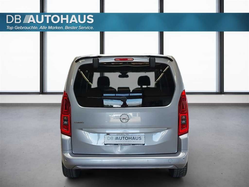 Opel COMBO LIFE 2023 г. Серебристый, пробег 56849 км