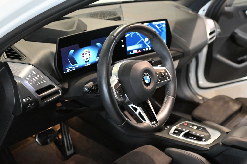 BMW 120 2025 г. Белый, пробег 56822 км