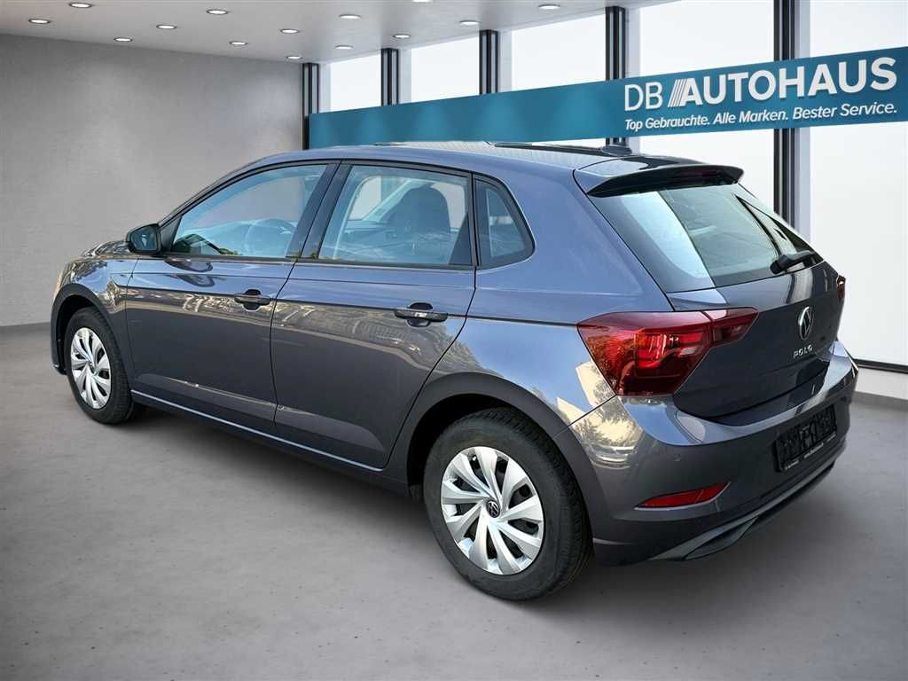Volkswagen Polo 2023 г. Серый, пробег 19882 км