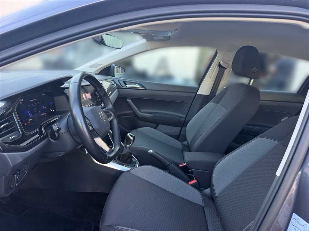 Volkswagen Polo 2023 г. Серый, пробег 19882 км