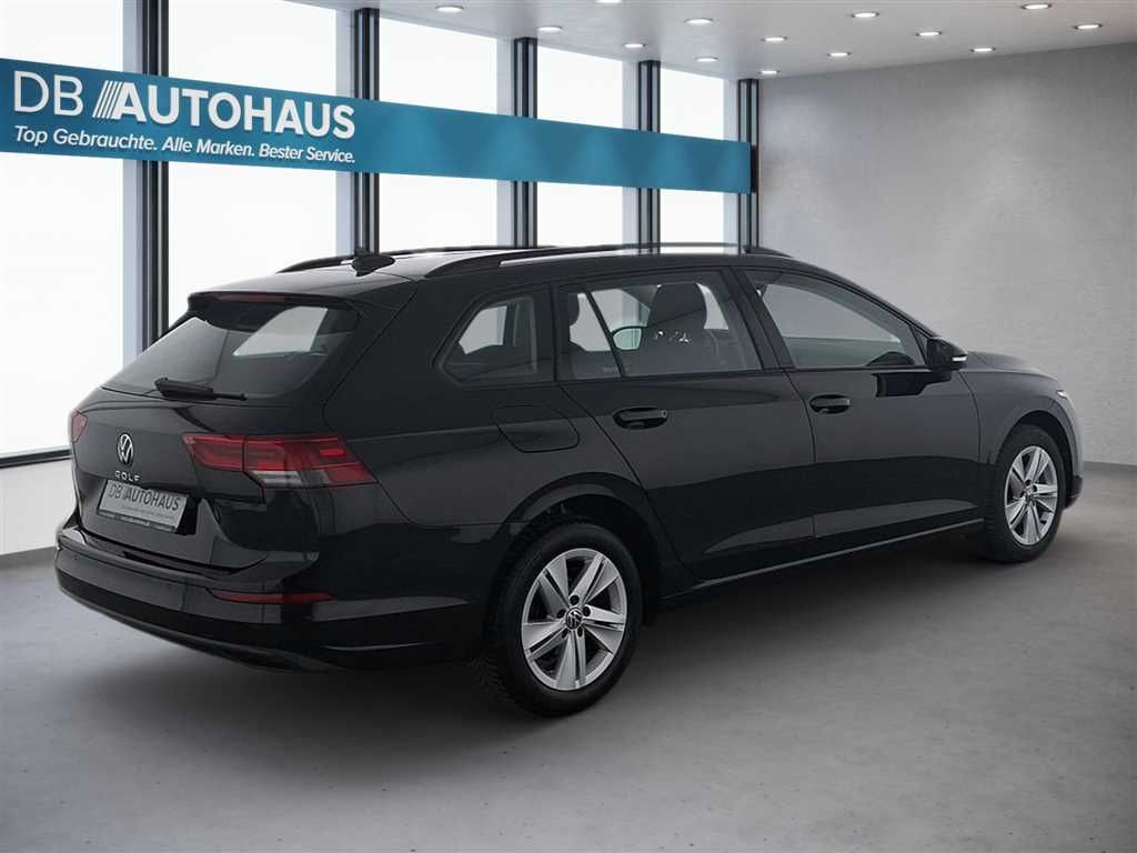 Volkswagen Golf 2023 г. Чёрный, пробег 44155 км