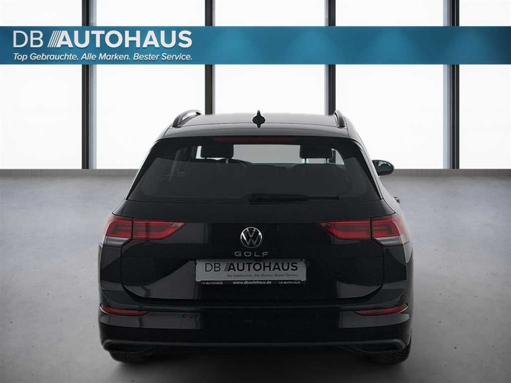 Volkswagen Golf 2023 г. Чёрный, пробег 44155 км
