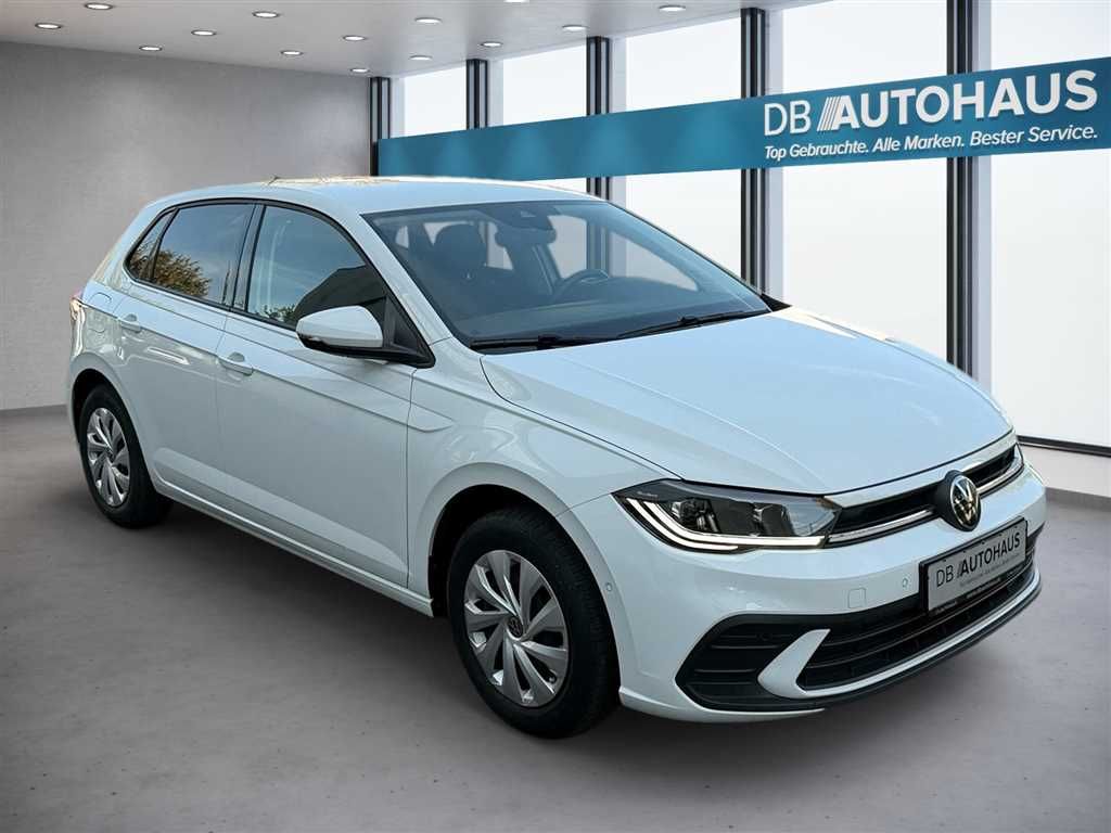 Volkswagen Polo 2024 г. Белый, пробег 36457 км