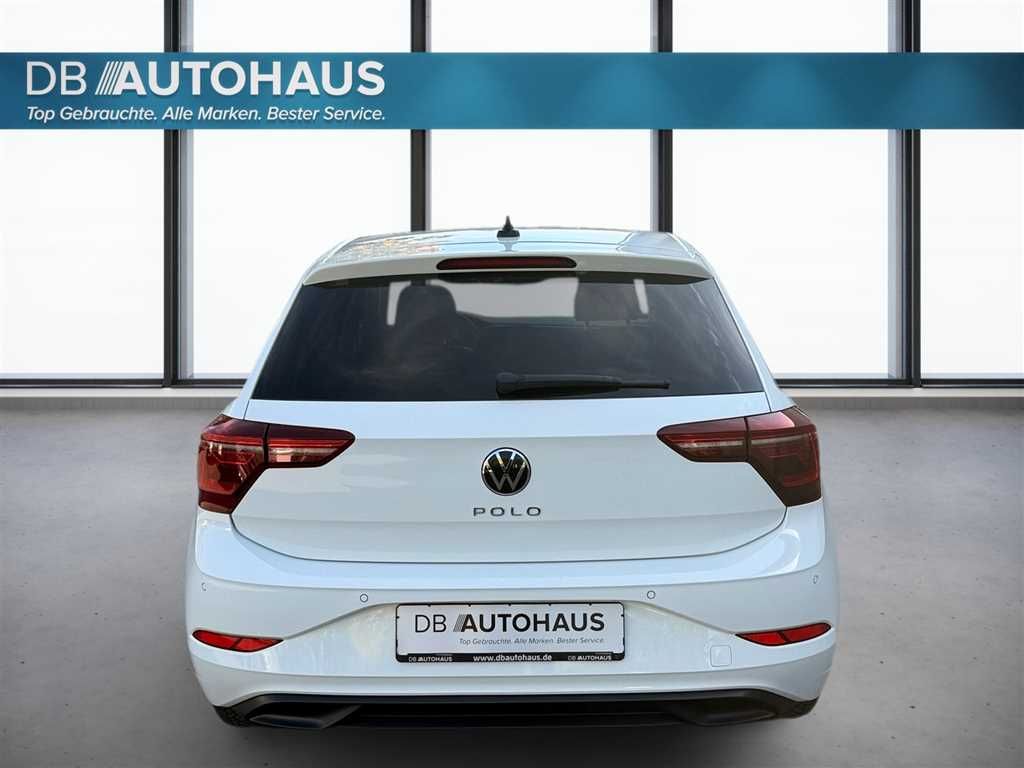 Volkswagen Polo 2024 г. Белый, пробег 36457 км